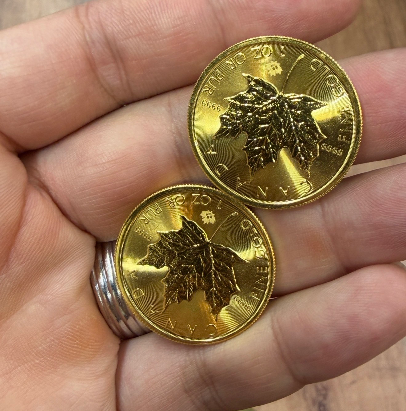Ever Wonder Why Gold Coins Have Ridges on Their Edges? 🪙✨