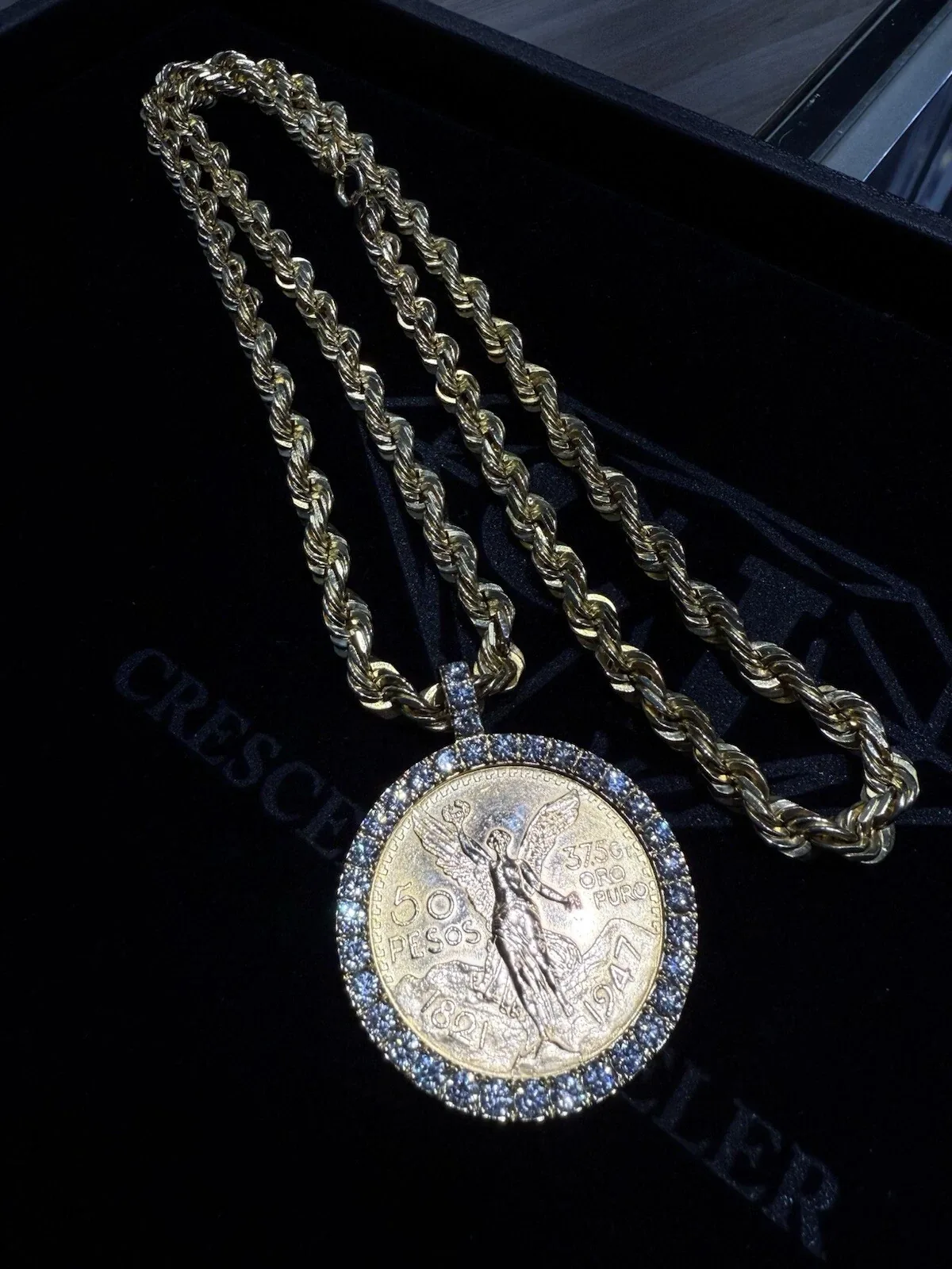 Mexican 50 Pesos gold coin pendant necklace